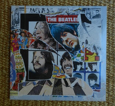 The beatles anthology d'occasion  Pézenas