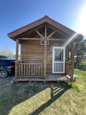Tiny cabin ready for sale  Belgrade