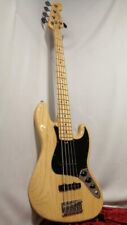 Baixo elétrico Fender American Professional Jazz Bass V 5 cordas 2017 comprar usado  Enviando para Brazil