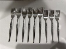 Usado, Antigo Capco Kitco UNF60 Aço Inoxidável ~ ROSAS 9 Pçs Garfos de Jantar/Salada ~ JAPÃO comprar usado Usado, Antigo Capco Kitco UNF60 Aço Inoxidável ~ ROSAS 9 Pçs Garfos de Jantar/Salada ~ JAPÃO comprar usado  Enviando para Brazil