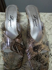 Dezario sandals size for sale  Hooper