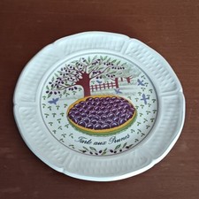 Assiette décorative porcelain d'occasion Assiette décorative porcelain d'occasion  Aubin