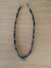 Women necklace bee for sale  READING