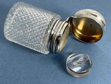 ANTIGA GARRAFA/GARRAFA DE PERFUME DE SAIS DE BANHO DE VIDRO CORTE PRATA MACIÇA VITORIANA S.MORDAN, usado comprar usado  Enviando para Brazil