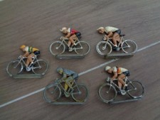 Lot coureurs cyclistes d'occasion  Saintes