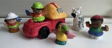 Używany, Fisher Price Little People Figurki zoo Opiekunowie zoo Zebra Toucan Chłopiec i czerwona ciężarówka na sprzedaż  Wysyłka do Poland