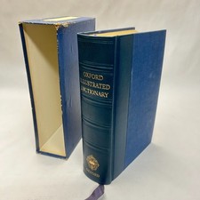 Oxford Illustrated Dictionary 1965 com estojo deslizante original dourado vintage comprar usado  Enviando para Brazil