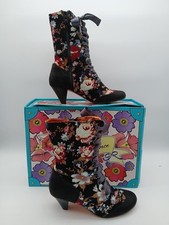 Poetic licence lady for sale  UK