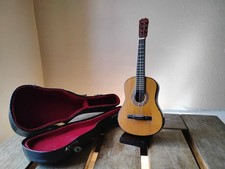 Guitarra acústica vintage miniatura com estojo de transporte 8"" comprar usado Guitarra acústica vintage miniatura com estojo de transporte 8"" comprar usado  Enviando para Brazil