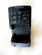 FUJIFILM Battery Charger BC-85  For NP 85 Battery UK Integral Plug Finepix SL300 comprar usado  Enviando para Brazil