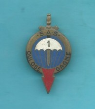 Ancien insigne militaire d'occasion  Herbignac