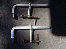 2 braçadeiras de trilho Strong Hand UM125, 12,5", série UM, braçadeiras de barra de serviço regular, EUA comprar usado 2 braçadeiras de trilho Strong Hand UM125, 12,5", série UM, braçadeiras de barra de serviço regular, EUA comprar usado  Enviando para Brazil