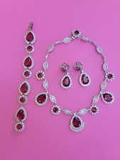 Ciner necklace bracelet for sale  Florence