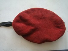 Beret rouge hussard d'occasion  Bordeaux-