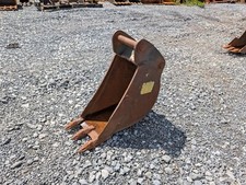 Cat backhoe bucket for sale  Womelsdorf