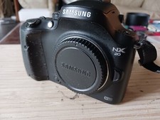 Używany, Aparat cyfrowy Samsung NX NX20 20.3MP - tylko korpus. na sprzedaż  Wysyłka do Poland