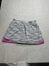 Saia/short de tênis feminino cauda cinza/rosa tamanho P comprar usado Saia/short de tênis feminino cauda cinza/rosa tamanho P comprar usado  Enviando para Brazil
