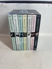 Agatha Christie Poirot Mystery Series 7 Books Collection Box Set Paperback comprar usado Agatha Christie Poirot Mystery Series 7 Books Collection Box Set Paperback comprar usado  Enviando para Brazil