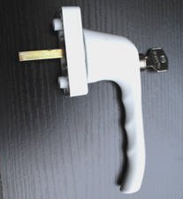 Fenstergriffe fensteroliven . gebraucht kaufen  Remscheid