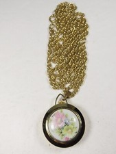 Lindo Vintage Avon Marcel Relógio Porcelana Flor Pingente Colar 20" C4932 comprar usado Lindo Vintage Avon Marcel Relógio Porcelana Flor Pingente Colar 20" C4932 comprar usado  Enviando para Brazil