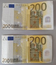 Coppia banconote 200 usato  Invorio