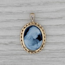 Usado, Pingente camafeu filho segurando mãe ouro amarelo 10k preto branco calcedônia comprar usado  Enviando para Brazil