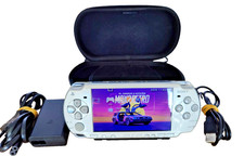 Psp sony 2000 d'occasion  Montrond-les-Bains