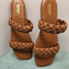 Ladies sandles for sale  Lula