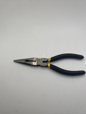 Alicate Stanley Ab2 nariz longo 6 e 1/2 polegadas modelo ASHT84402 AB2 comprar usado Alicate Stanley Ab2 nariz longo 6 e 1/2 polegadas modelo ASHT84402 AB2 comprar usado  Enviando para Brazil