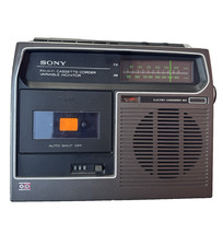 Sony 320 radio usato  Torre del Greco
