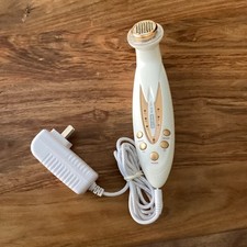 Usado, Massageador facial de radiofrequência RF com aperto infravermelho da pele e redução de rugas comprar usado Usado, Massageador facial de radiofrequência RF com aperto infravermelho da pele e redução de rugas comprar usado  Enviando para Brazil