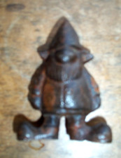 Usado, Estatueta pequena de ferro fundido gnomo jardim prateleira babá pátina marrom rústica 3" de altura comprar usado  Enviando para Brazil