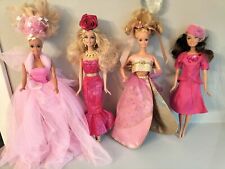 Lotto barbie bellissime usato  Alessandria