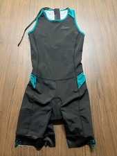 Santic women black d'occasion  Expédié en Belgium