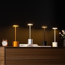 Lampada tavolo touch usato  Acerra