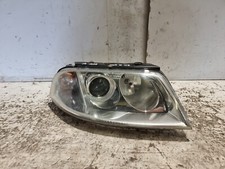 Volkswagen passat headlight for sale  HAYWARDS HEATH