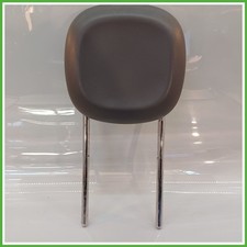 Poggiatesta sedile anteriore usato Poggiatesta sedile anteriore usato  Cona