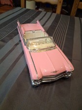 Maisto Cadillac Eldorado Biarritz 1959 1:18 Voiture Miniature - Rose (36813) comprar usado  Enviando para Brazil