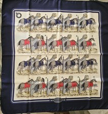 Carré foulard hermès d'occasion  Étaules