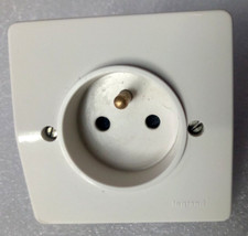 Legrand neptune prise d'occasion  France