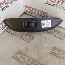 toyota yaris 2a serie 2001 usato toyota yaris 2a serie 2001 usato Italia