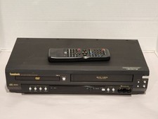 Usado, Combo de gravador de DVD Symphonic VCR COM player VHS remoto modelo: WF803 (PEÇAS LIDAS) comprar usado  Enviando para Brazil