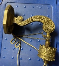 Belle lampe applique d'occasion Belle lampe applique d'occasion  Gommegnies