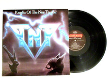 TNT KNIGHTS OF THE NEW THUNDER LP ORIGINAL 1984 VINYL HEAVY METAL comprar usado TNT KNIGHTS OF THE NEW THUNDER LP ORIGINAL 1984 VINYL HEAVY METAL comprar usado  Enviando para Brazil