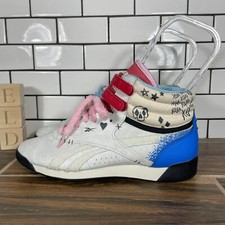 Reebok comics freestyle for sale  Raeford