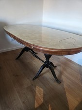Tavolo pranzo ovale usato  Milano