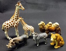 Schleich lot figurines d'occasion  Saint-Pantaléon-de-Larche