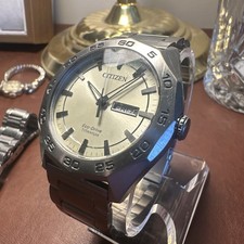 Usado, Citizen Eco Drive relógio de titânio masculino data do dia pulseira de titânio 100m. #2214 comprar usado  Enviando para Brazil