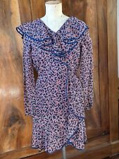 Jolie robe femme d'occasion  Barbezieux-Saint-Hilaire