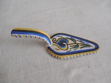 Pelle tarte faience d'occasion  Saint-Sébastien-de-Morsent